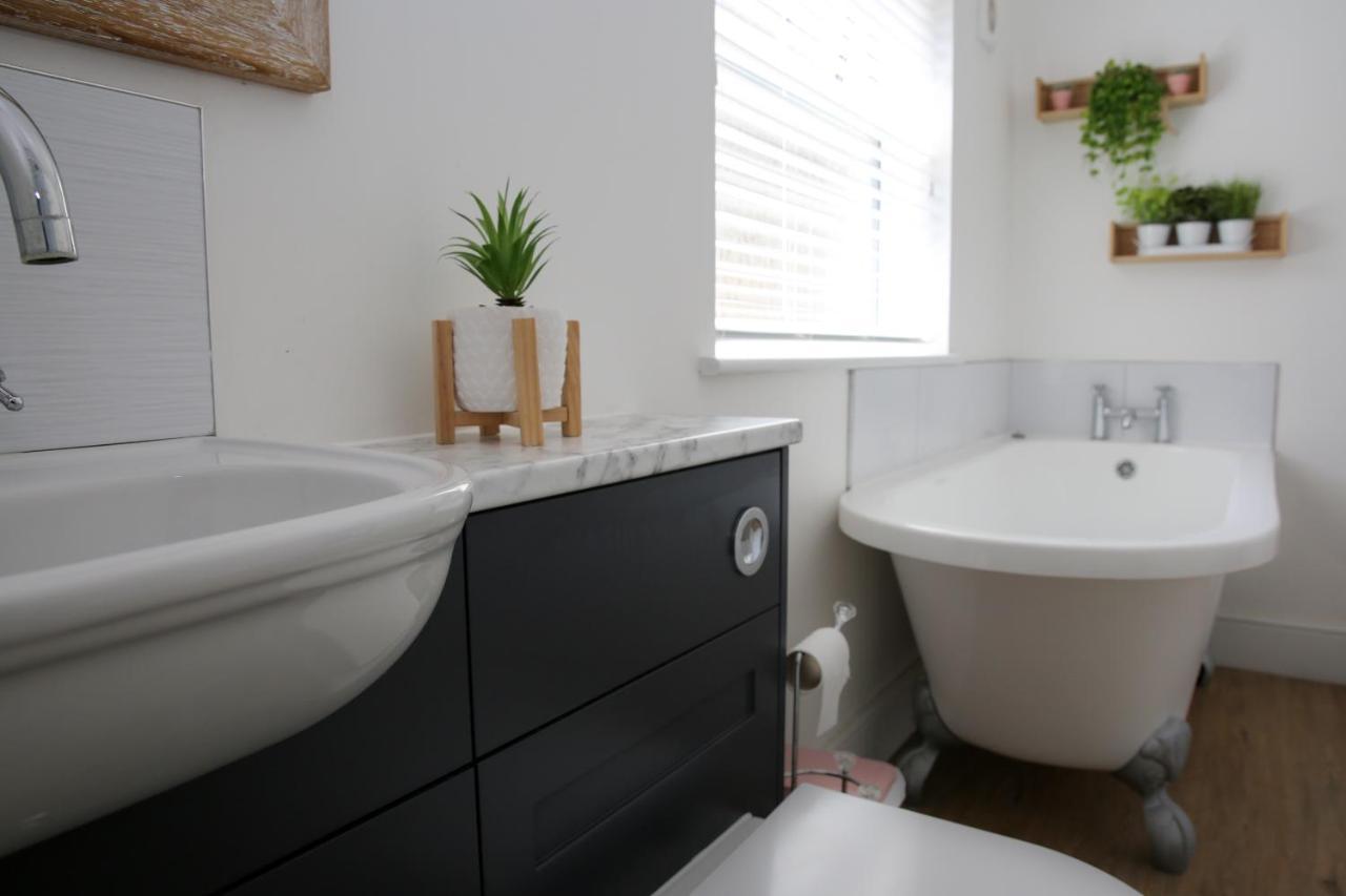 Fully Refurbished Property-March 22-Next To Beach Lowestoft Extérieur photo