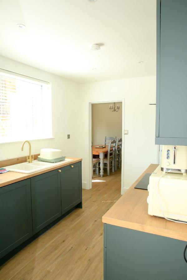 Fully Refurbished Property-March 22-Next To Beach Lowestoft Extérieur photo